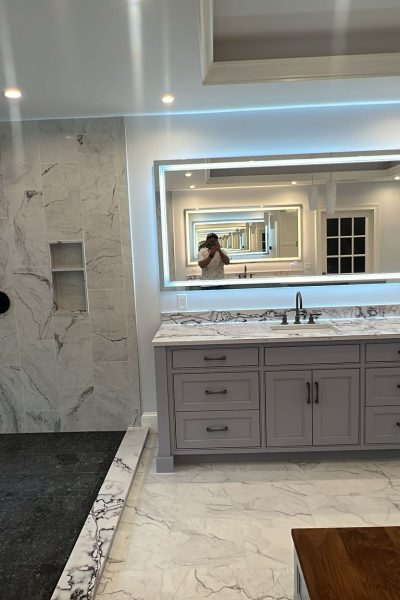 Bathrooms 8